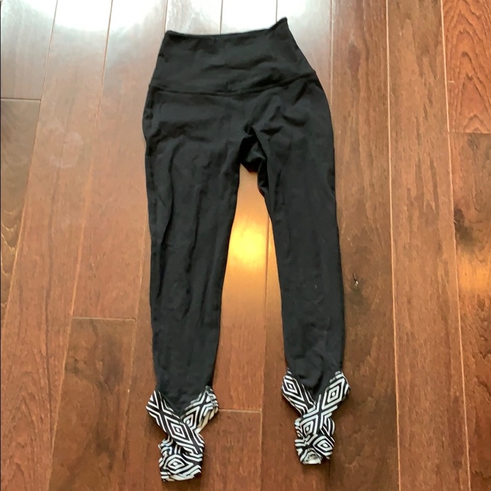 Beyond yoga Badland leggings xs